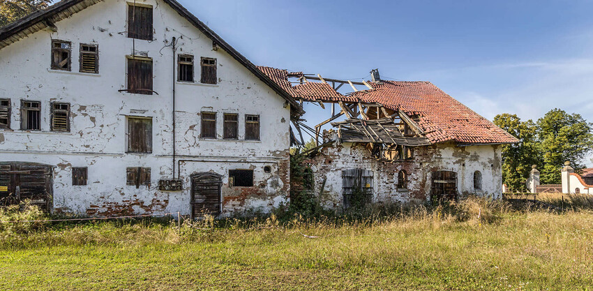 Leis-Abbruch-Scheune-Halle